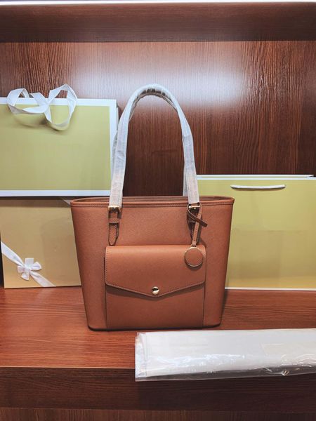 2020 designer women handbag brand style lady's shoulder bag genuine leather bags fast ship
2020 designer women handbag brand style lady's shoulder bag genuine leather bags fast ship