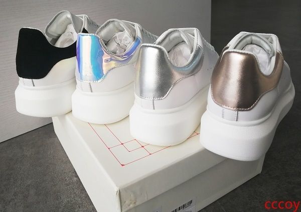 мужчины дизайнерская обувь платформы кроссовки крупногабаритные кроссовки real телячья кожа мужчин и женщин шнуровка тренеров партии свадебн
мужчины дизайнерская обувь платформы кроссовки крупногабаритные кроссовки real телячья кожа мужчин и женщин шнуровка тренеров партии свадебн