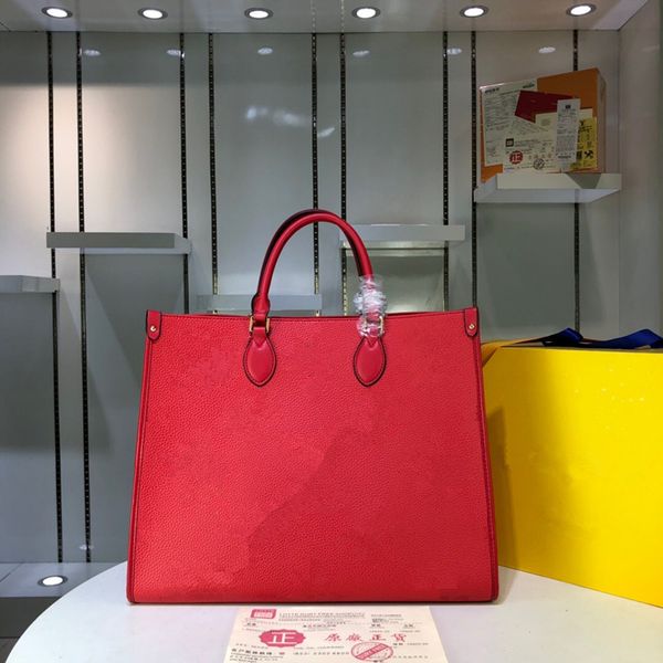 newset luxury women lady messenger bags love heart v wave pattern satchel genuine leather designer shoulder bag chain handbags purse
newset luxury women lady messenger bags love heart v wave pattern satchel genuine leather designer shoulder bag chain handbags purse