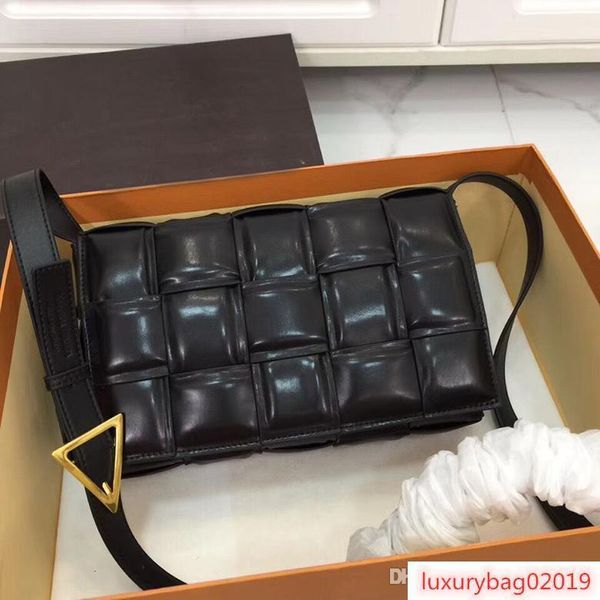 women cross body bag style new design is braided fashionable and joker with advanced ~ every color is su to no good
women cross body bag style new design is braided fashionable and joker with advanced ~ every color is su to no good