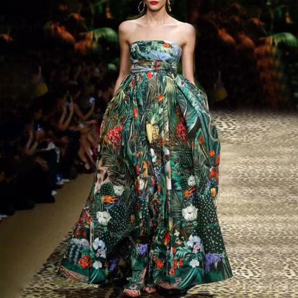 2020 new green jungle print slim fit slim and swing mid vacation long dress women, Black;gray
2020 new green jungle print slim fit slim and swing mid vacation long dress women, Black;gray