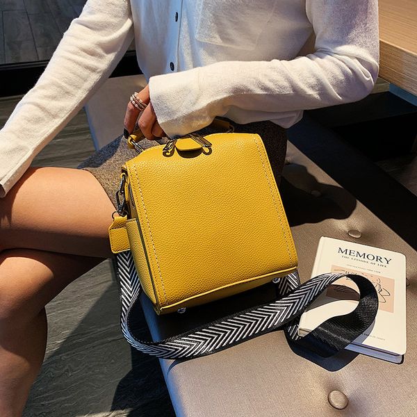 2020 new handbags fashion casual bag lapshoulder bag pu backpack mini backpack