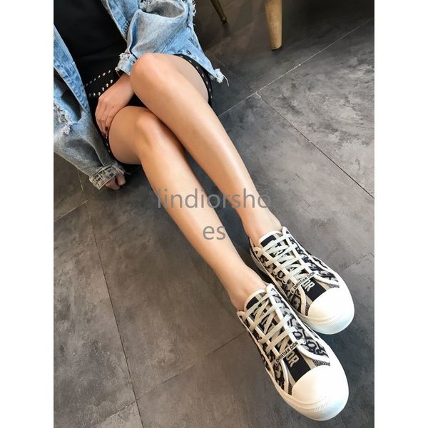 2020 summer women's fashion leisure sports shoes fashion couple shoes luxury designer's basketball sandals, Black;red
2020 summer women's fashion leisure sports shoes fashion couple shoes luxury designer's basketball sandals, Black;red