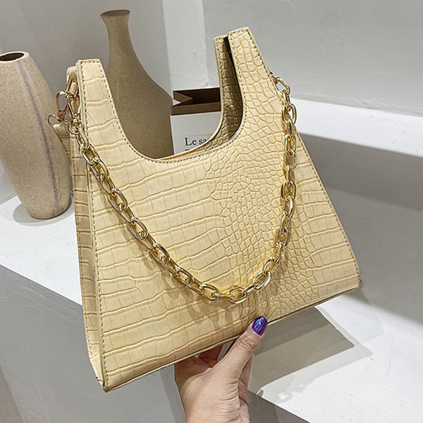 women shoulder hobo bags crocodile pattern handbag with chain sac a main femme leather 2020 black white totes bags
women shoulder hobo bags crocodile pattern handbag with chain sac a main femme leather 2020 black white totes bags