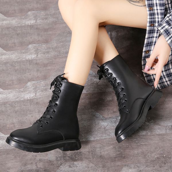 fashion women jelly feet high martin u rain boots short black rubber lace waterproof trend womens boots 1015
fashion women jelly feet high martin u rain boots short black rubber lace waterproof trend womens boots 1015