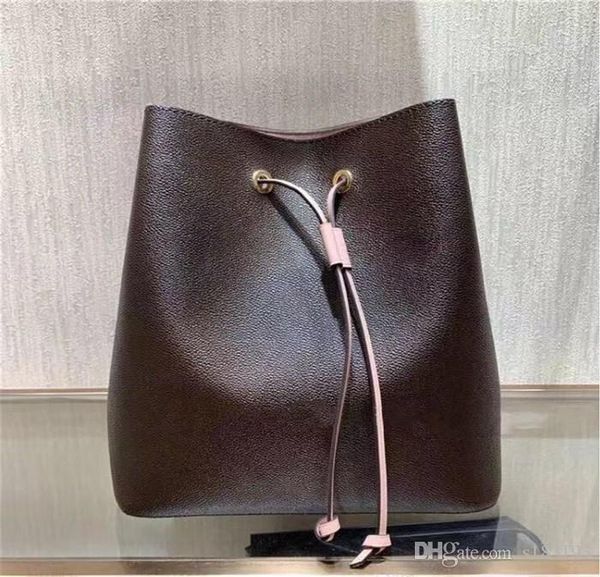 louis vuitton дизайнер люксового strapping сумочек плеча сумки посыльного женщин тотализатор genuine кожаная сумка мода крест тело леди руки 
louis vuitton дизайнер люксового strapping сумочек плеча сумки посыльного женщин тотализатор genuine кожаная сумка мода крест тело леди руки