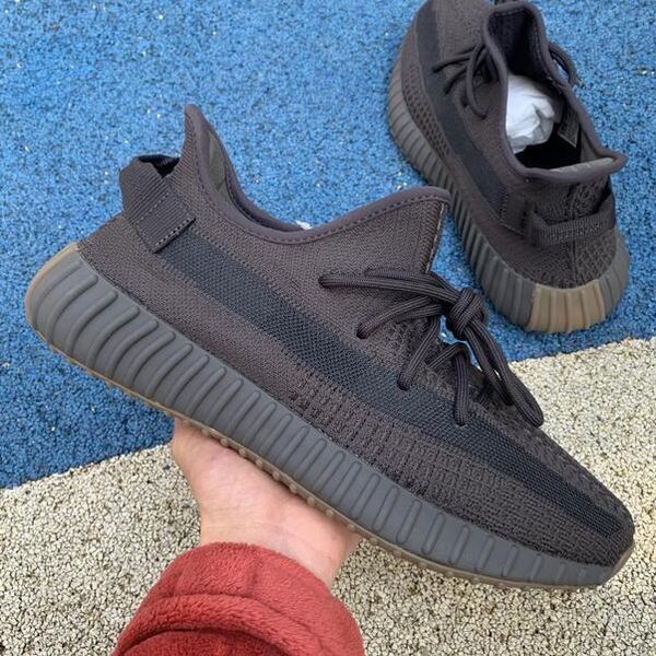 2020 cinder earth desert sage tail light men women running shoes kanye west clay sesame true form lundmark beluga 2.0 bred v2 sports sneaker
2020 cinder earth desert sage tail light men women running shoes kanye west clay sesame true form lundmark beluga 2.0 bred v2 sports sneaker