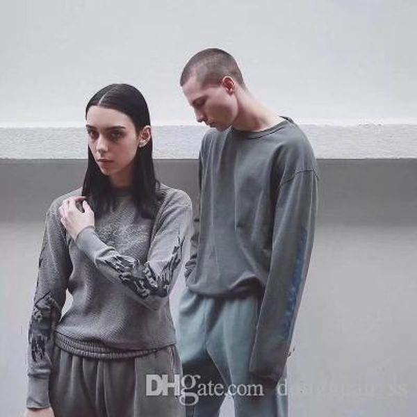 2020ss ins oversize long sleeve t shirt men women 1 high-quality summer style washed do old dye, White;black
2020ss ins oversize long sleeve t shirt men women 1 high-quality summer style washed do old dye, White;black