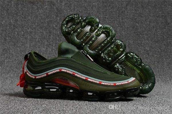 Designer 97 Running Shoes 97s SE OG Gold Silver Bullet Triple White Black Neon Men Women Trainers Sports Sneakers Size 36-46 Free shipping
Designer 97 Running Shoes 97s SE OG Gold Silver Bullet Triple White Black Neon Men Women Trainers Sports Sneakers Size 36-46 Free shipping