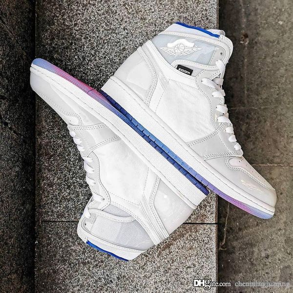 new sale air authentic 1 high zoom r2t racer blue basketball shoes retro white 1s men sports sneakers ck6637-104 with box
new sale air authentic 1 high zoom r2t racer blue basketball shoes retro white 1s men sports sneakers ck6637-104 with box