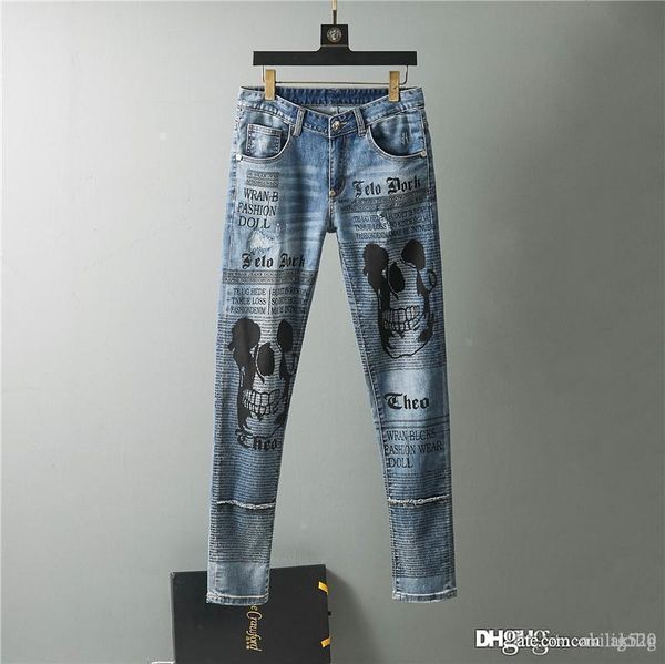 new 2019 fashion brand skull print splashed with ink graffiti, hand-worn and hand-worn jeans size 28-36, Blue
new 2019 fashion brand skull print splashed with ink graffiti, hand-worn and hand-worn jeans size 28-36, Blue