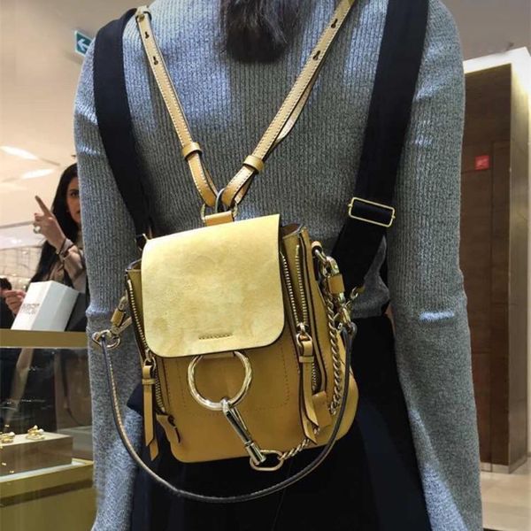 elegant2019 кожа подлинная женщина fye кольцо оба плеча пакет джокер досуг рука накладная плечо двойного назначения рюкзак
elegant2019 кожа подлинная женщина fye кольцо оба плеча пакет джокер досуг рука накладная плечо двойного назначения рюкзак