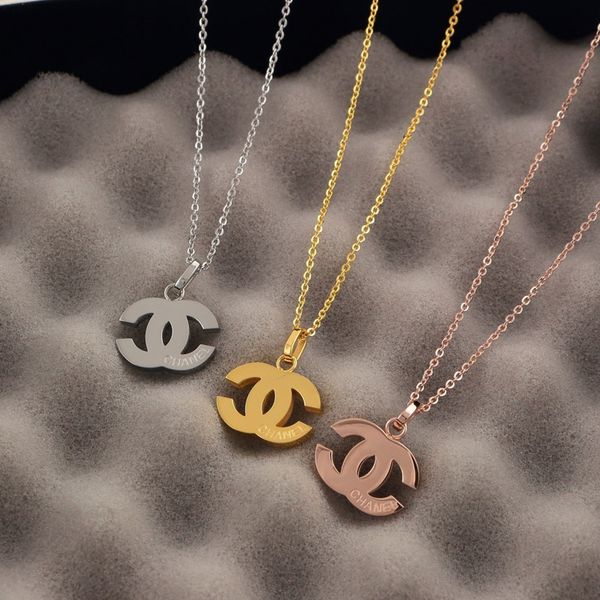 Mother's Day Gift Brand C Letter Pendant Necklace 18K Titanium Steel Plated Couple Necklace Fashion Titanium Sport Chain Accs
Mother's Day Gift Brand C Letter Pendant Necklace 18K Titanium Steel Plated Couple Necklace Fashion Titanium Sport Chain Accs