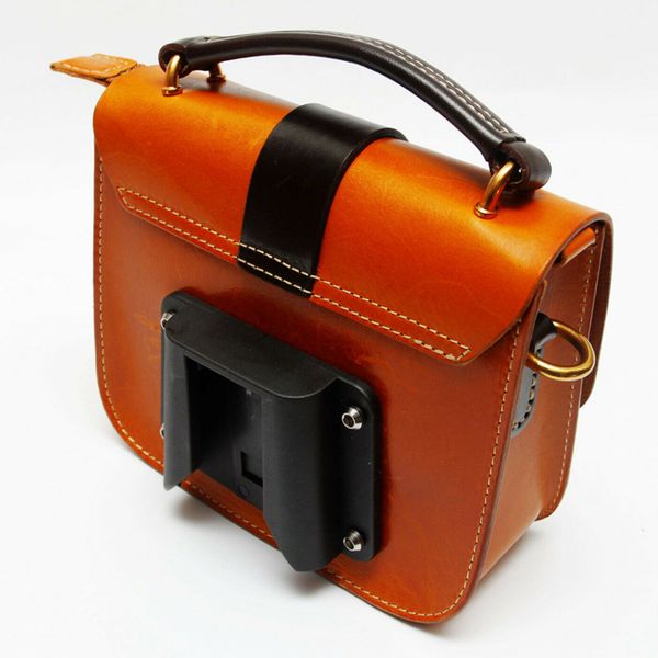 twe handmade leather a bike bag for brompton bicycle accessory customized upgraded shoulder bag backpack durable basket 2019
twe handmade leather a bike bag for brompton bicycle accessory customized upgraded shoulder bag backpack durable basket 2019