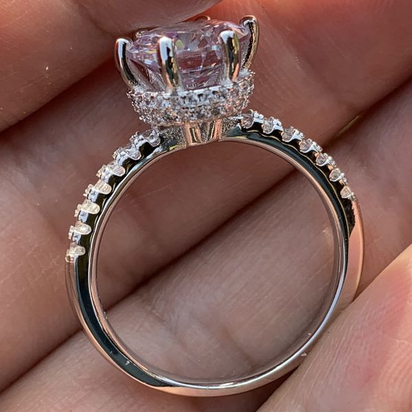 lovely cute crown wedding band ring lucky fashion jewelry sterling sier round cut white z cz diamond engagement band finger rings, Slivery;golden
lovely cute crown wedding band ring lucky fashion jewelry sterling sier round cut white z cz diamond engagement band finger rings, Slivery;golden