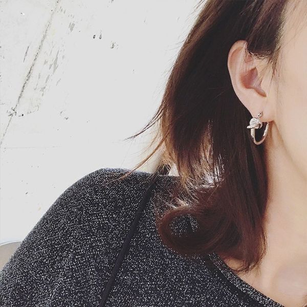 1 pair knotted hoop earrings zinc alloy jewelry elegant girl's cute earrings gifts boucle d'oreille anneaux, Golden;silver
1 pair knotted hoop earrings zinc alloy jewelry elegant girl's cute earrings gifts boucle d'oreille anneaux, Golden;silver