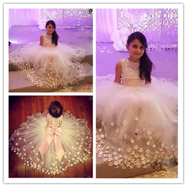 tulle sheer back flower girl dresses for wedding big bow sleeveless girls pageant gowns flora appliques baby birthday party dress, White;blue
tulle sheer back flower girl dresses for wedding big bow sleeveless girls pageant gowns flora appliques baby birthday party dress, White;blue