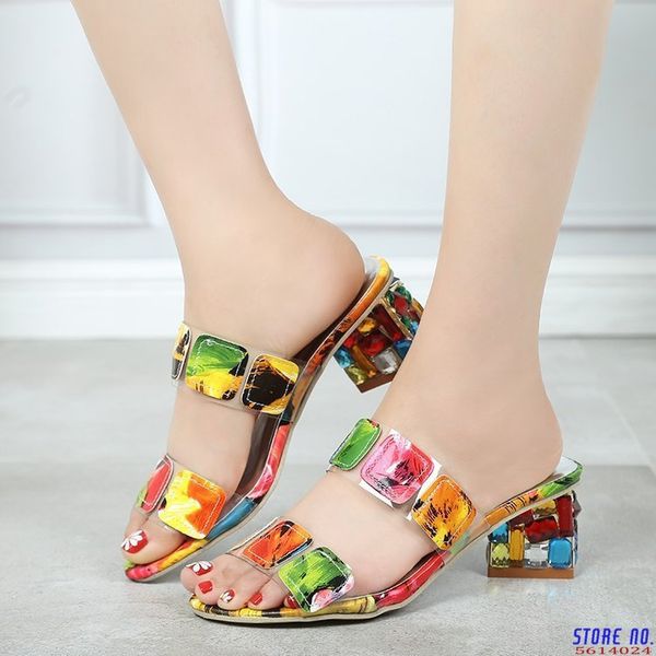 summer new korean rhinestone thick with a word color candy color with fashion wear female sandals and slippers, Black
summer new korean rhinestone thick with a word color candy color with fashion wear female sandals and slippers, Black