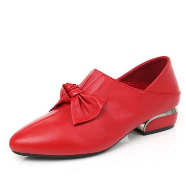 2019 autumn pointed genuine leather shoesshoes female low heel shoes fashion elegant bow casual shoes women's large size, Black
2019 autumn pointed genuine leather shoesshoes female low heel shoes fashion elegant bow casual shoes women's large size, Black