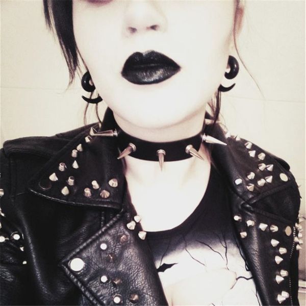 vintage punk rock gothic chokers women men leather silver spike rivet stud collar choker necklace statement jewelry
vintage punk rock gothic chokers women men leather silver spike rivet stud collar choker necklace statement jewelry