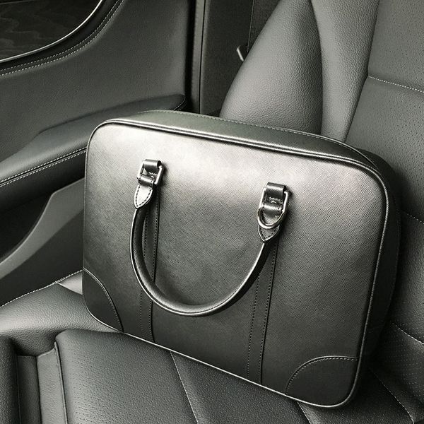 men's handbag cowhide briefcase large capacity lapcrossbody bag simple genuine leather business bag
men's handbag cowhide briefcase large capacity lapcrossbody bag simple genuine leather business bag