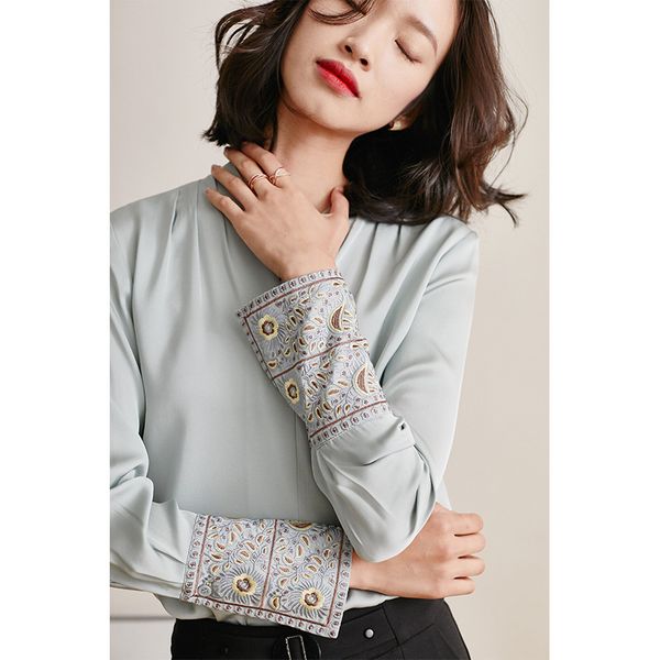 real silk shirt women spring autumn women blouses korean embroidery vintage shirts blusas mujer de moda 2020 s02226 yy2817, White
real silk shirt women spring autumn women blouses korean embroidery vintage shirts blusas mujer de moda 2020 s02226 yy2817, White