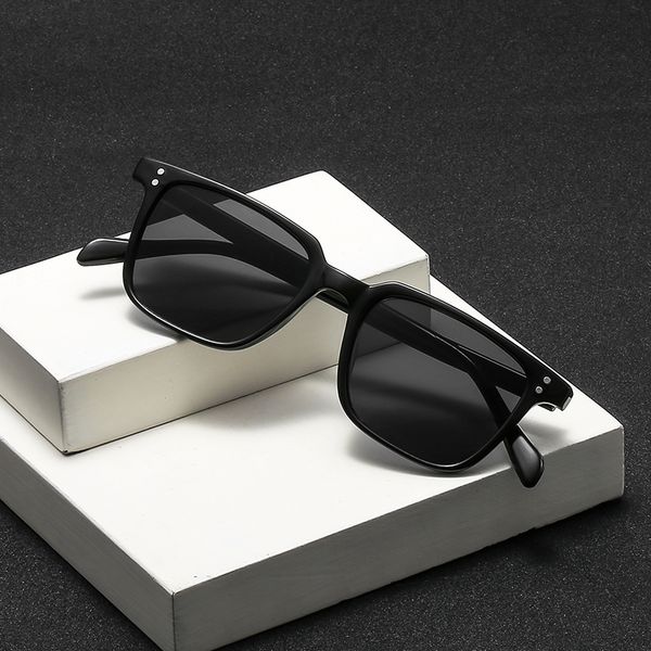 retro glasses 2020 fashion full frame sunglasses women men travel beach ocean lens eyewear candy color casual glasses z3246, White;black
retro glasses 2020 fashion full frame sunglasses women men travel beach ocean lens eyewear candy color casual glasses z3246, White;black
