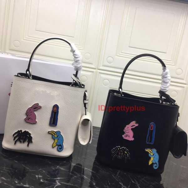 luxury handbags purses popular fashion designer leather shoulder bag women for shopping selling cartoon animal designer handbags
luxury handbags purses popular fashion designer leather shoulder bag women for shopping selling cartoon animal designer handbags