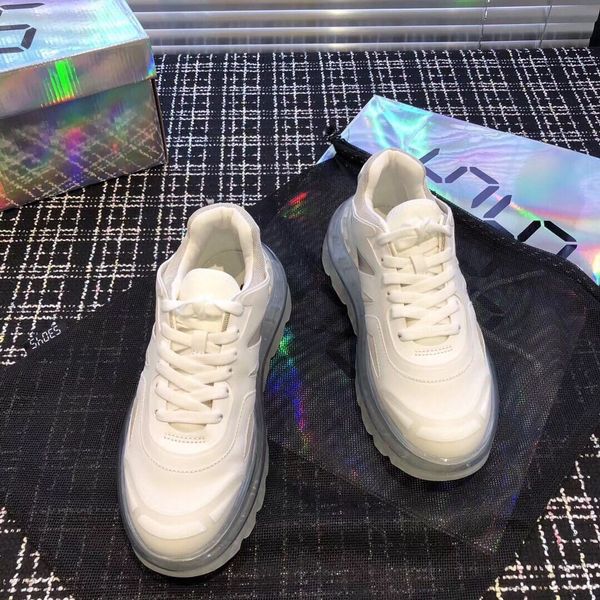 2020 new wh couple casual thick bottom air cushion sneakers men and women casual sneakers
2020 new wh couple casual thick bottom air cushion sneakers men and women casual sneakers