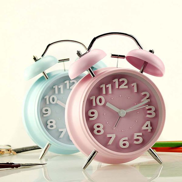 1pcs super loud lazy alarm clock retro metal deskclock quality alarm home decoration children birthday gift 6 colors
1pcs super loud lazy alarm clock retro metal deskclock quality alarm home decoration children birthday gift 6 colors