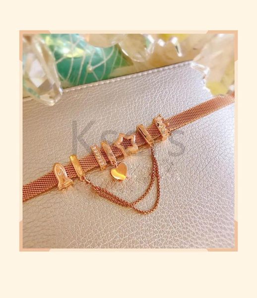 reproduction 100%925 sterling silver rose gold crown clasp bracelet ing, Golden;silver
reproduction 100%925 sterling silver rose gold crown clasp bracelet ing, Golden;silver