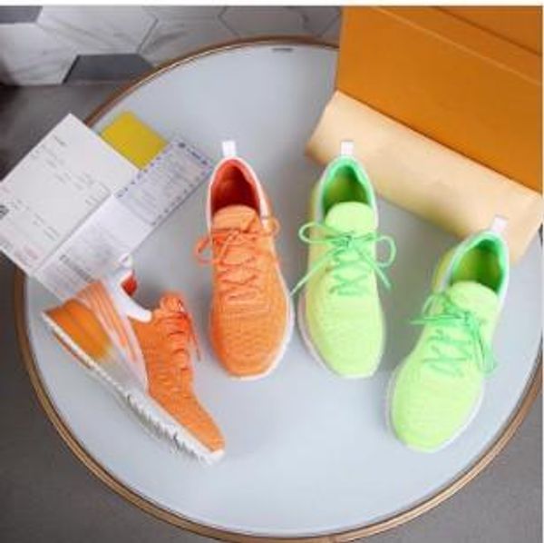 new brand casual women men sneakers wrinkled sheepskin arena lace-up luxury trainers high shoes 105, Black
new brand casual women men sneakers wrinkled sheepskin arena lace-up luxury trainers high shoes 105, Black