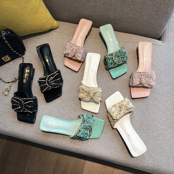 glitter sweet rhinestone bow-knot gold crystal surround crocodile sandals women square toe studs thick med high heels sandalias, Black
glitter sweet rhinestone bow-knot gold crystal surround crocodile sandals women square toe studs thick med high heels sandalias, Black