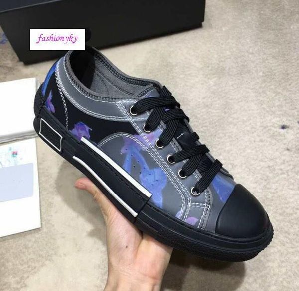 classics b23 "single m classic as the main vision, in the way of large-area printing on the upper sweethearts shoes size 41, Black
classics b23 "single m classic as the main vision, in the way of large-area printing on the upper sweethearts shoes size 41, Black