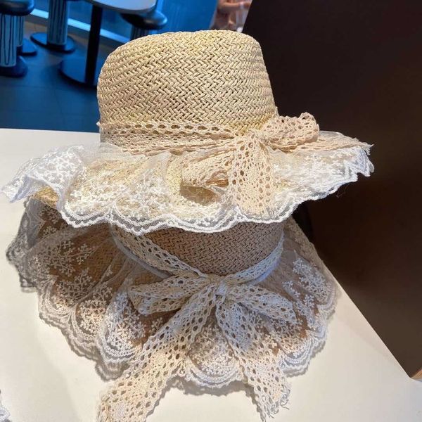 parent-child lace straw female outdoor beach bucket bucket straw fisherman play sunshade beach hat thin breathable fisherman hat, Blue;gray 
parent-child lace straw female outdoor beach bucket bucket straw fisherman play sunshade beach hat thin breathable fisherman hat, Blue;gray