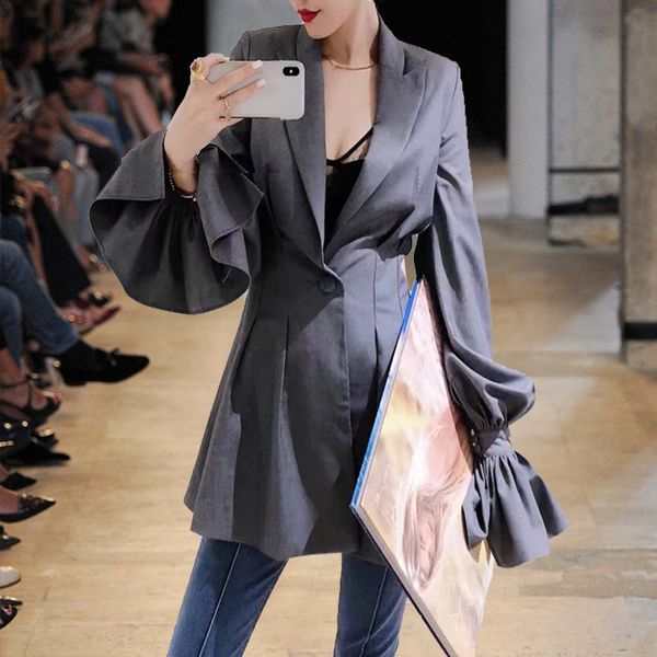spring 2019 coat new style style popular logo bell sleeve waist slimming suit trend women jackets and coats suit women, White;black
spring 2019 coat new style style popular logo bell sleeve waist slimming suit trend women jackets and coats suit women, White;black