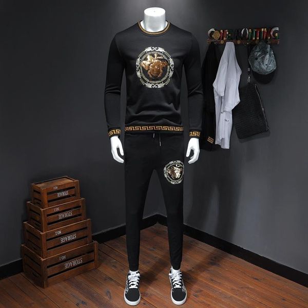 2020 casual wear men's autumn men's new pullover shirt korean sequin embroidery tide sweater size -5xl, Gray
2020 casual wear men's autumn men's new pullover shirt korean sequin embroidery tide sweater size -5xl, Gray