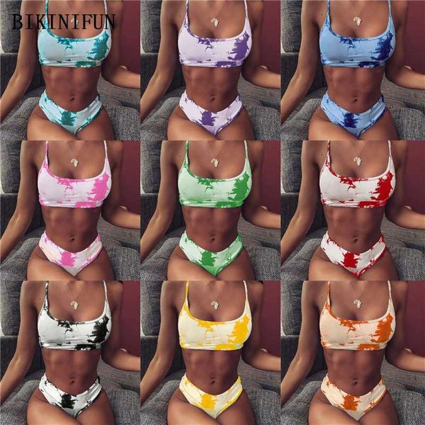 2020 new tie-dye print swimsuit women scoop neck swimwear backless beachwear s-xl girl high waist bathing suit bikini set 
2020 new tie-dye print swimsuit women scoop neck swimwear backless beachwear s-xl girl high waist bathing suit bikini set