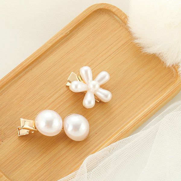 clips with pearls barrette hairclip hairpins pearl white hair comb clip haarspeldjes versierd met parel flrab, Black;brown
clips with pearls barrette hairclip hairpins pearl white hair comb clip haarspeldjes versierd met parel flrab, Black;brown