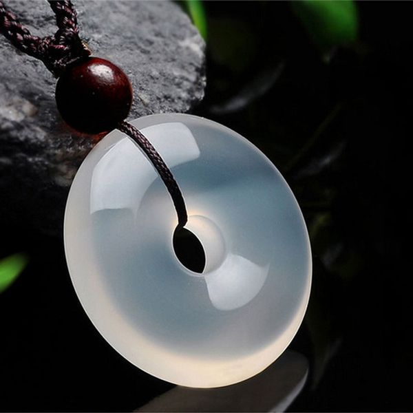 natural white chalcedony pingan buckle pendant men and women white agate amulet pendant crystal couple necklace jewelry gift, Silver
natural white chalcedony pingan buckle pendant men and women white agate amulet pendant crystal couple necklace jewelry gift, Silver