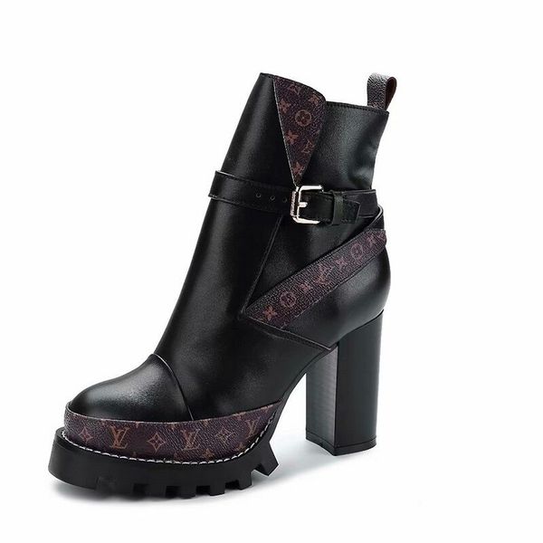 2019 leisure autumn and winter high-heeled short tide female thick with martin boots round head waterproof platform british women's boo, Black
2019 leisure autumn and winter high-heeled short tide female thick with martin boots round head waterproof platform british women's boo, Black