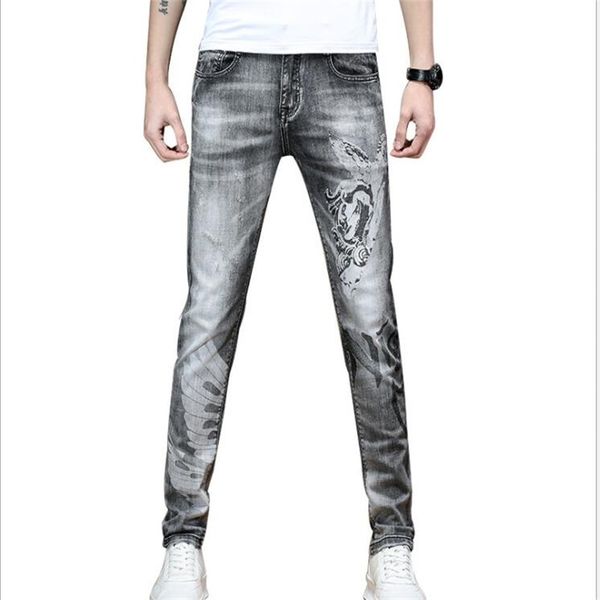 бренд qiba новые джинсы мужчины вышивка серый 100% хлопок denim китай стиль мужские джинсы высокого качества моды брюки # 6803, Blue
бренд qiba новые джинсы мужчины вышивка серый 100% хлопок denim китай стиль мужские джинсы высокого качества моды брюки # 6803, Blue