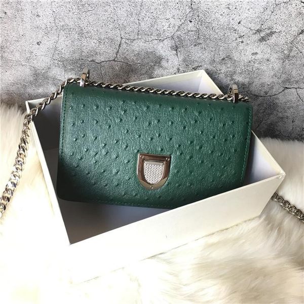 elegant2019 ostrich grain genuine leather woman package single shoulder span small bag tide
elegant2019 ostrich grain genuine leather woman package single shoulder span small bag tide
