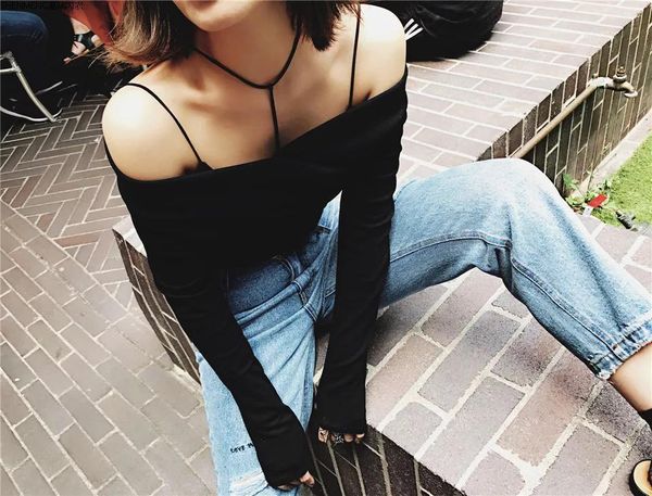 2019 european and american style choke style hanging neck bra versatile underwear camisole with chest pad beauty back wrapped chest fem, Black;white
2019 european and american style choke style hanging neck bra versatile underwear camisole with chest pad beauty back wrapped chest fem, Black;white