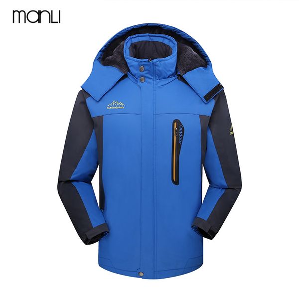 2018 winter men softshell hiking jackets male outdoor camping climbing coat for waterproof windproof jackets warm sport trekking, Blue;black
2018 winter men softshell hiking jackets male outdoor camping climbing coat for waterproof windproof jackets warm sport trekking, Blue;black