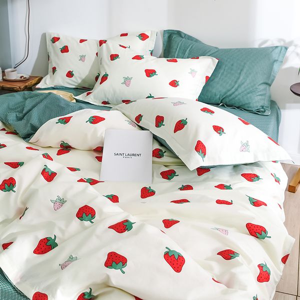 style small fresh cotton cotton four-piece bedding set bed sheet girl heart princess style quilt cover
style small fresh cotton cotton four-piece bedding set bed sheet girl heart princess style quilt cover