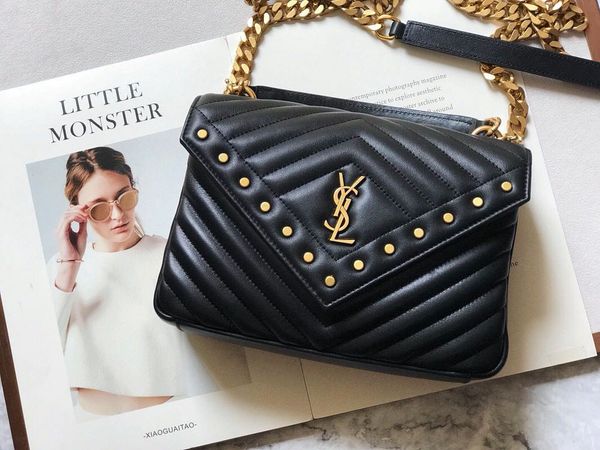 classic lady's handbag 5a high-end custom quality handbag fashion business casual style metal accessories with long shoulder strap
classic lady's handbag 5a high-end custom quality handbag fashion business casual style metal accessories with long shoulder strap