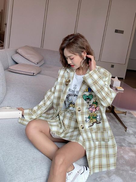 european station 2020 spring new small suit foreign style lattice loose large size long and medium fashion jacket tide ins, Black;white
european station 2020 spring new small suit foreign style lattice loose large size long and medium fashion jacket tide ins, Black;white
