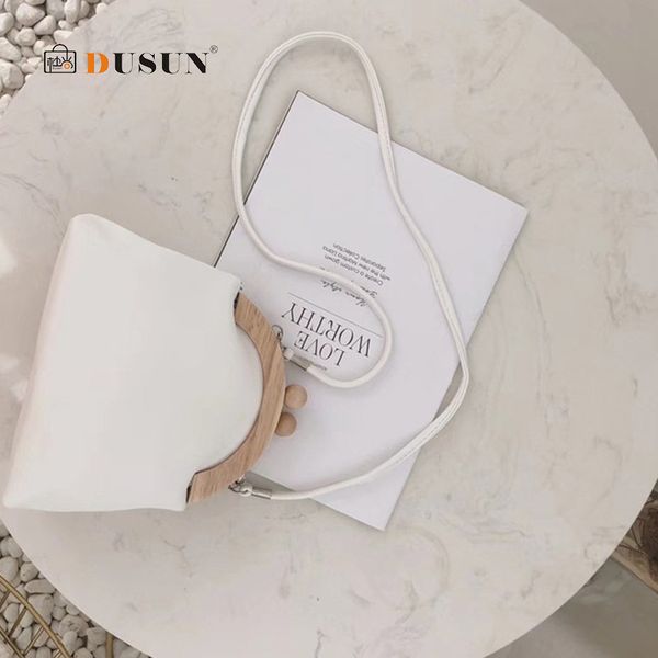 fashion wooden handle clip messenger bags for women fresh soft crossbody bag ladies casual soild color pu leather shoulder bags
fashion wooden handle clip messenger bags for women fresh soft crossbody bag ladies casual soild color pu leather shoulder bags