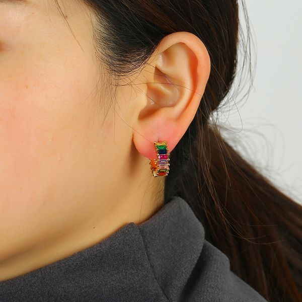 европейский и американский стиль популярная темперамент ретро цвет вырез стад серьги womens геометрическая серьги аксессуары сплава серьги w, Golden
европейский и американский стиль популярная темперамент ретро цвет вырез стад серьги womens геометрическая серьги аксессуары сплава серьги w, Golden